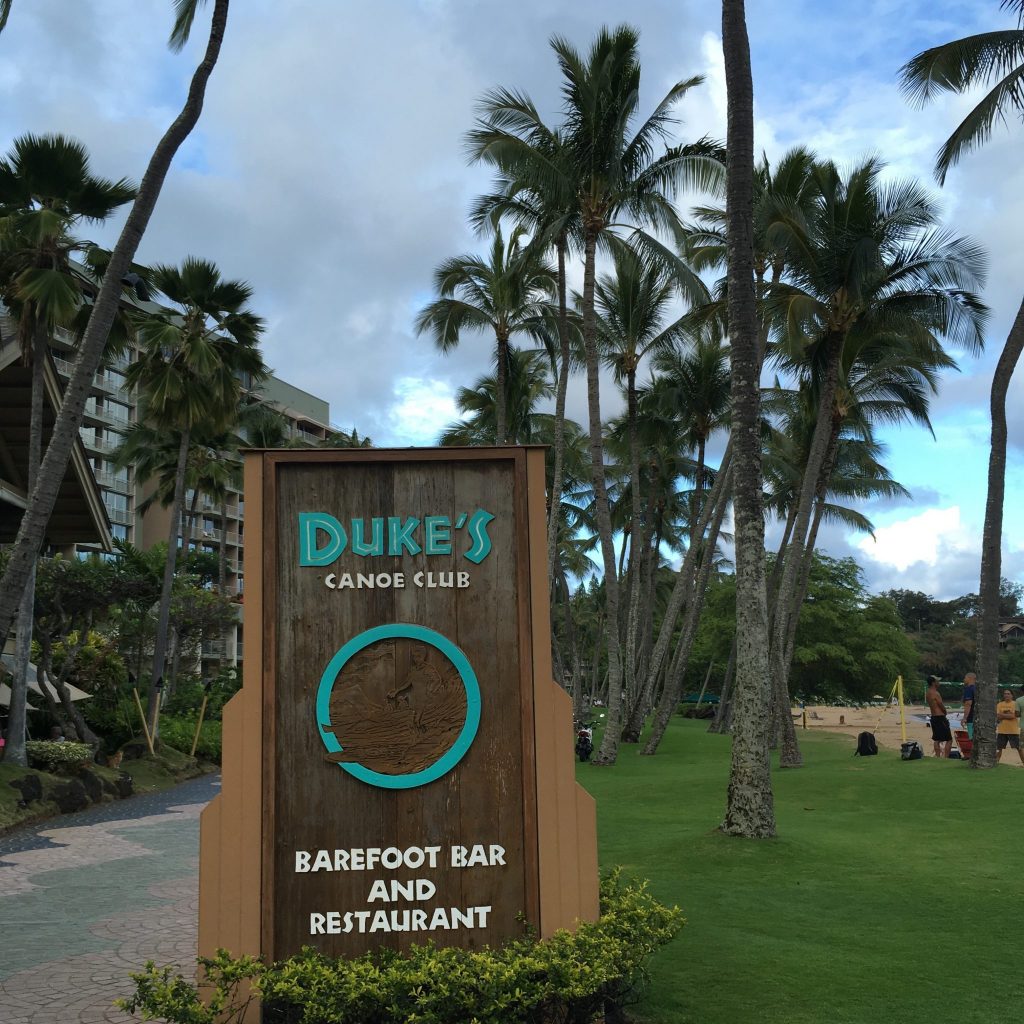 Duke's Barefoot Bar