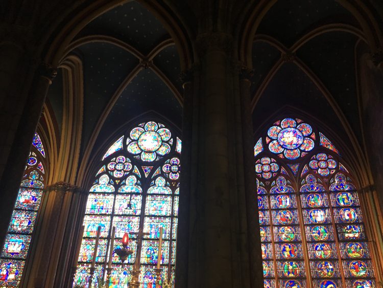 stained glass notredame