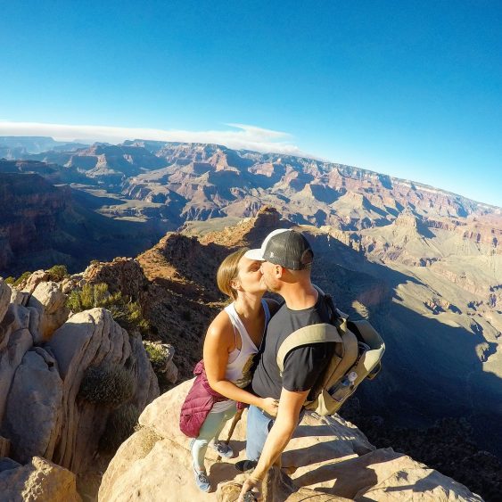 Grant and Rachel kiss at Grand Canyon