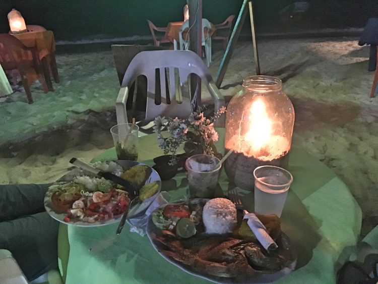 candlelit dinner on isla baru