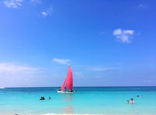 sailboat on isla baru