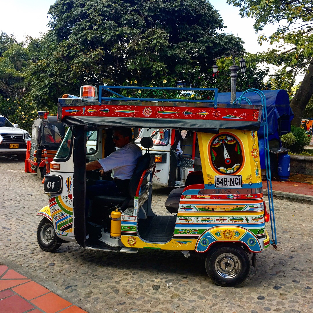 tuk tuk in guatape