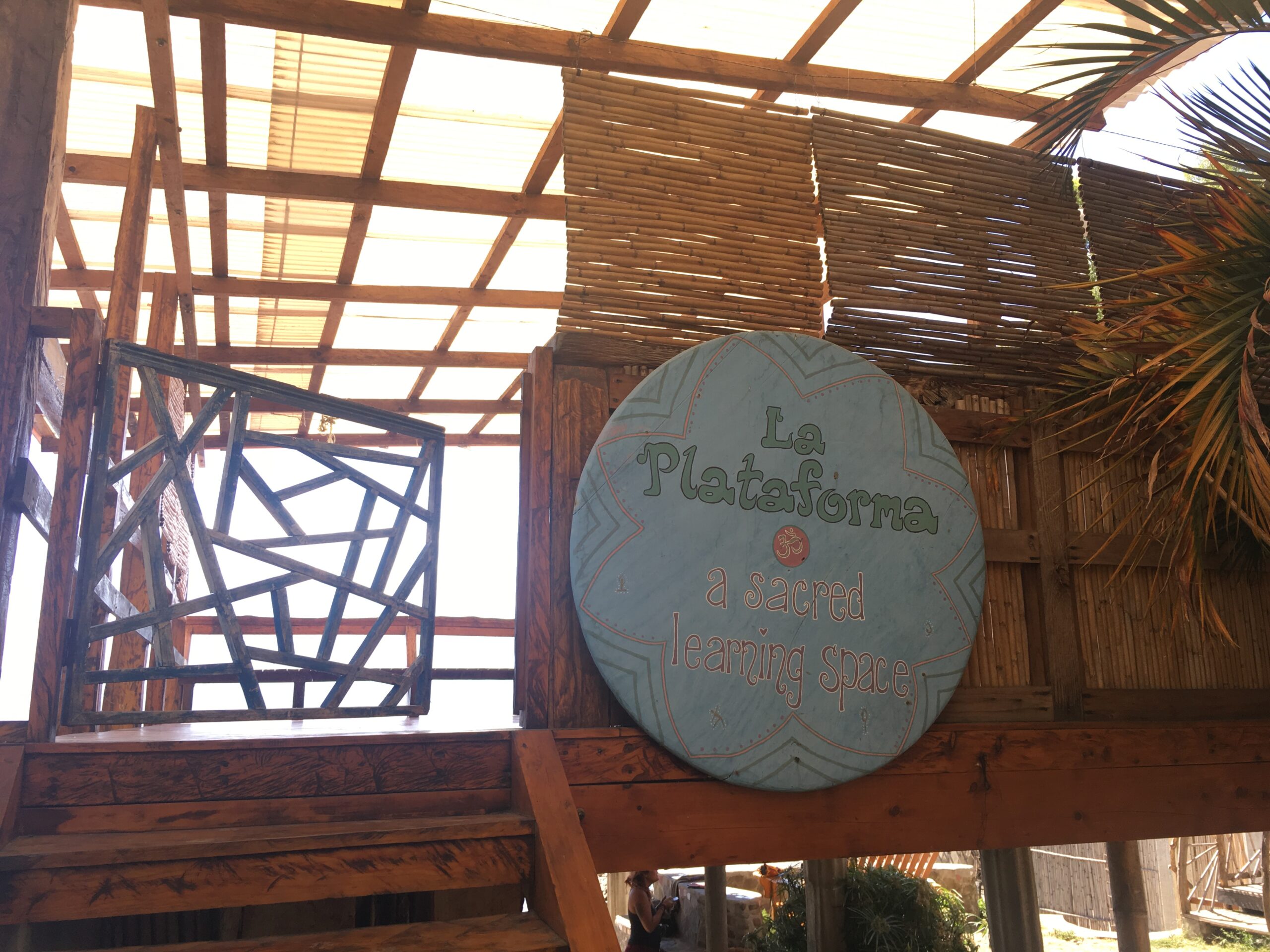 yoga platform del lago