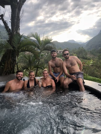 zephyr hottub