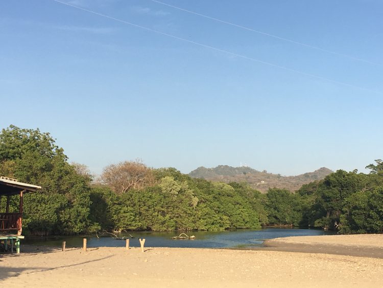 beach river nicaragua