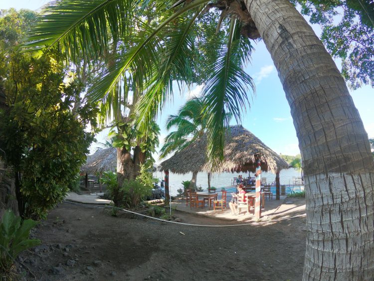 isletas tiki hut