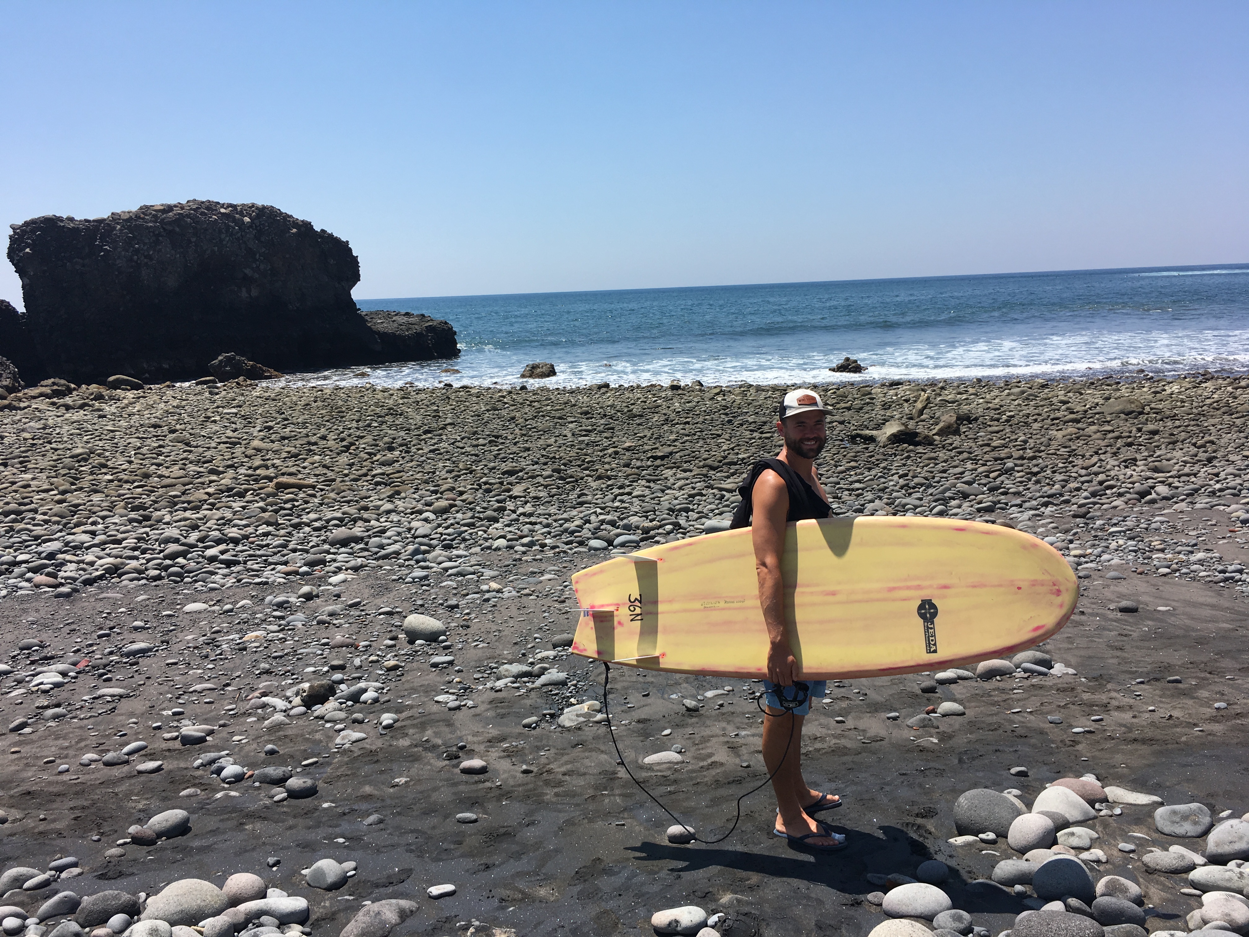 surfing el tunco