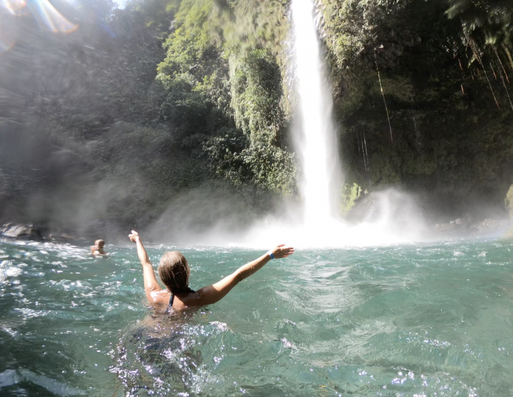 waterfall la fortuna