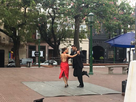 plaza dorrego tango