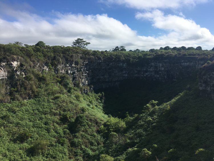 crater galapagos