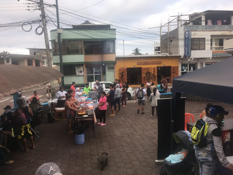 galapagos street food