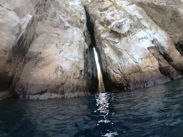 kicker rock galapagos