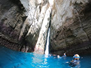 leon dormido kicker rock