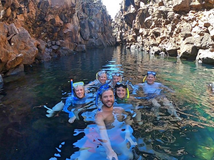 snorkeling in las grietas