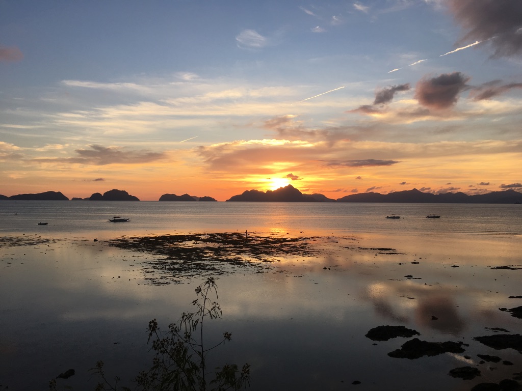 scooter tour el nido